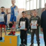 Черновицкие борцы привезли 10 медалей из Кельменцев